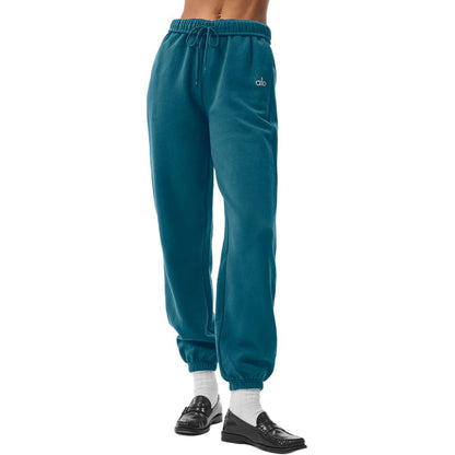 Alo Yoga ayollar sport shimlari