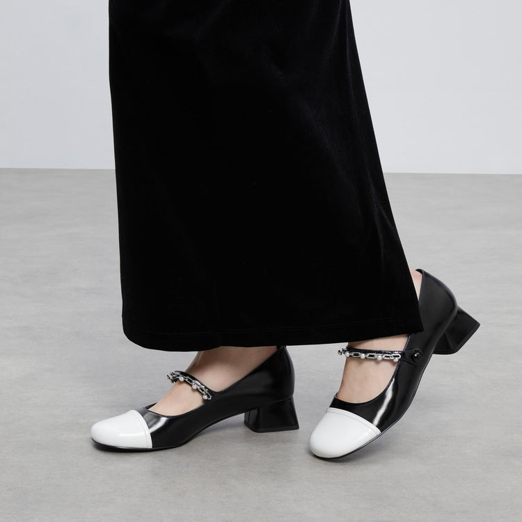 Charlz va Keyt ayollar poyabzali