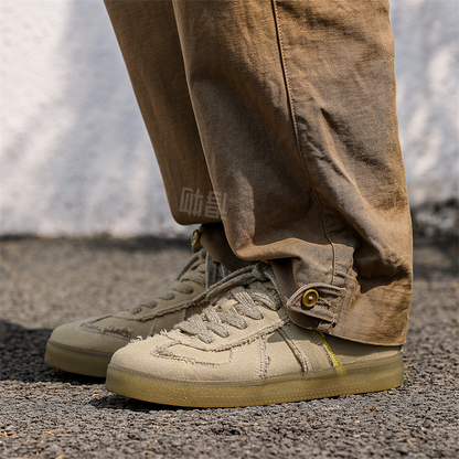 Kaiser krossovkalari