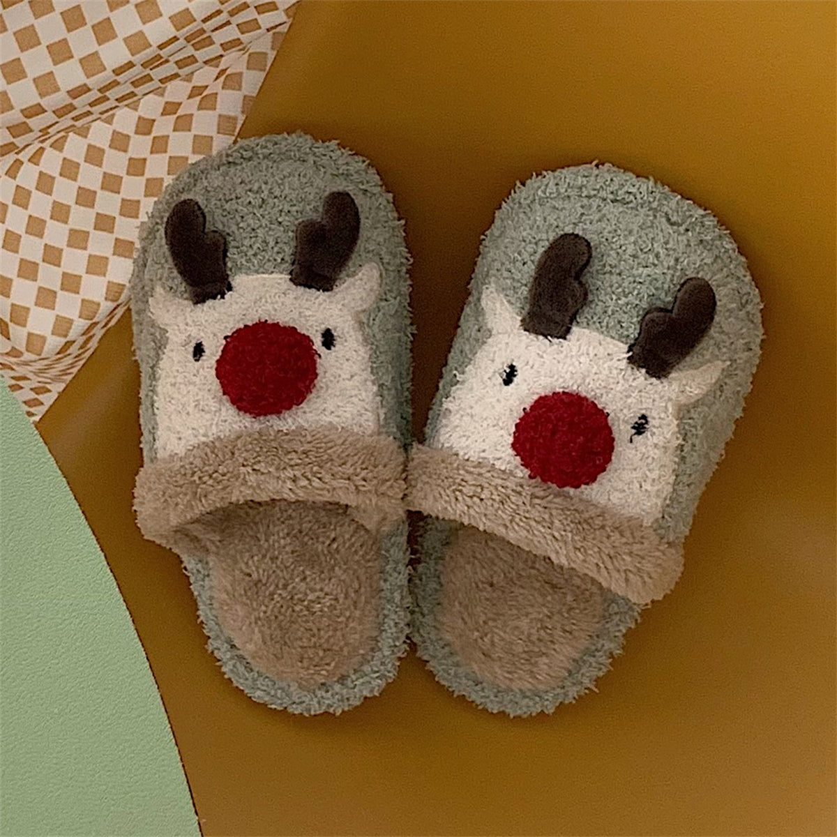 Yupqa chiziqlarli shippaklar