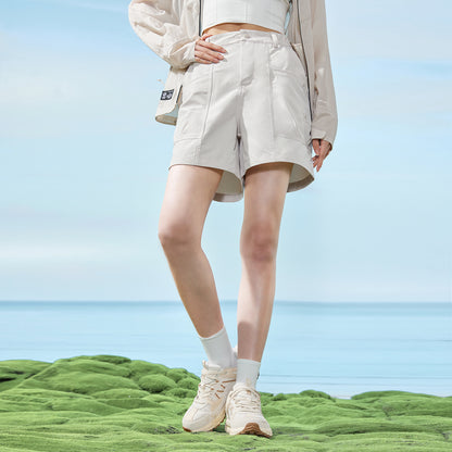 Ayollar uchun tuya shortilari