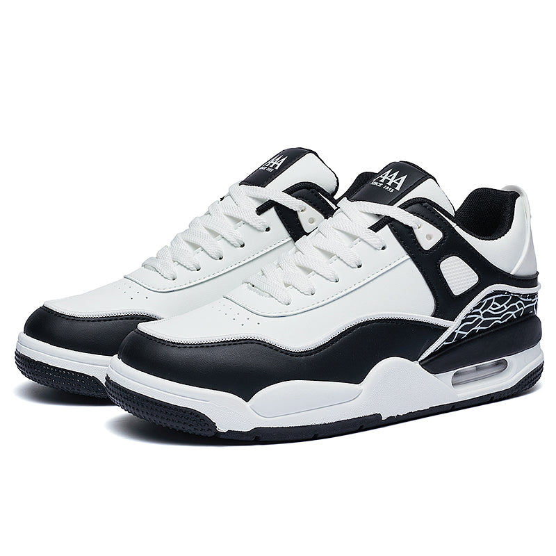 Erkaklar AAA 1955-yildan beri krossovkalar