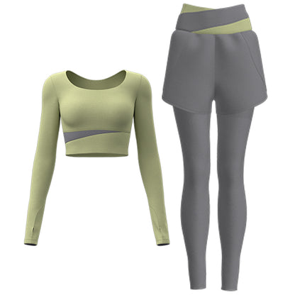 FARO ayollar sport kostyumi