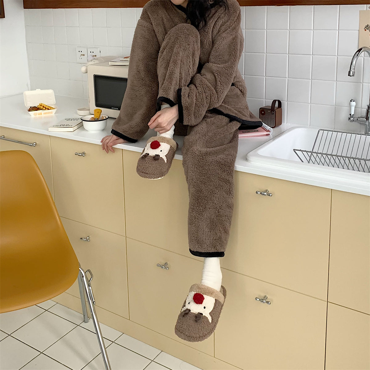 Тапочки Рождественские плюшевые