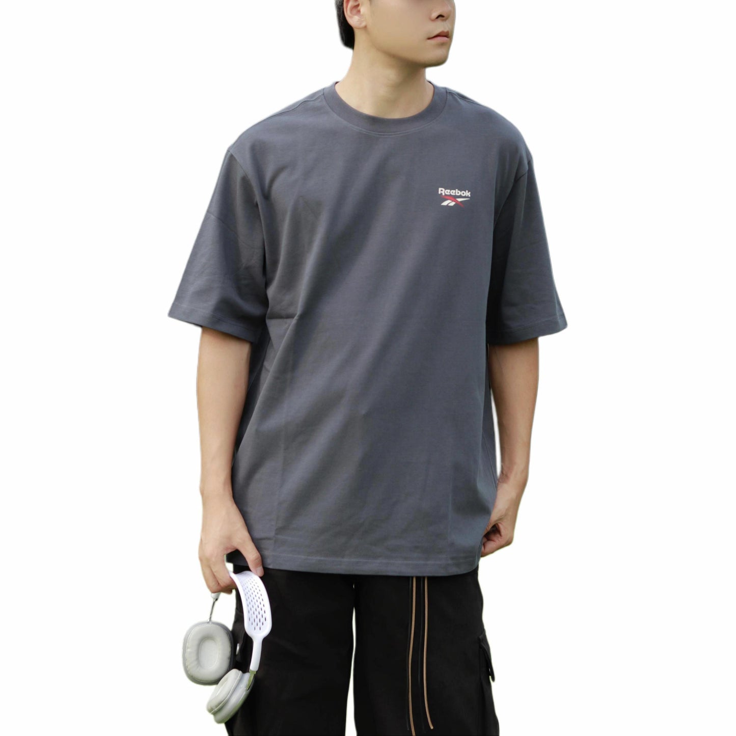 Reebok erkaklar futbolkasi