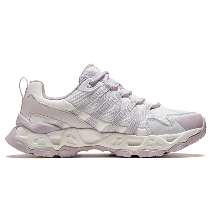 Ayollar uchun tuya krossovkalari