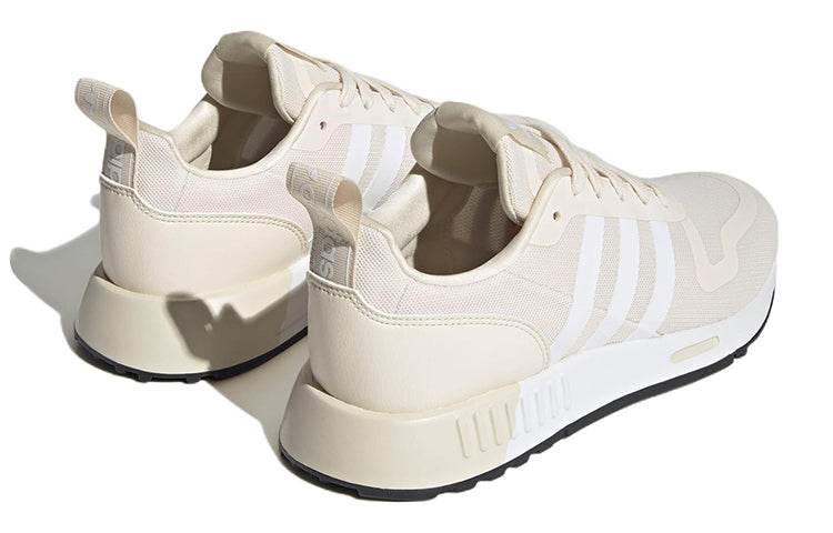 Кроссовки женские Adidas
