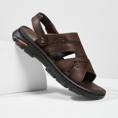 Erkaklar uchun tuya shaklidagi sandallar