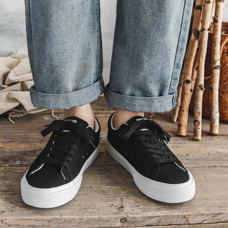 Vanssi krossovkalari