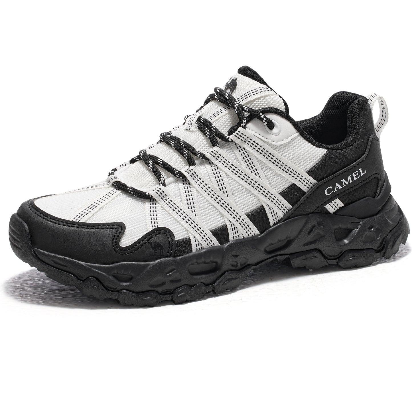 Ayollar uchun tuya krossovkalari