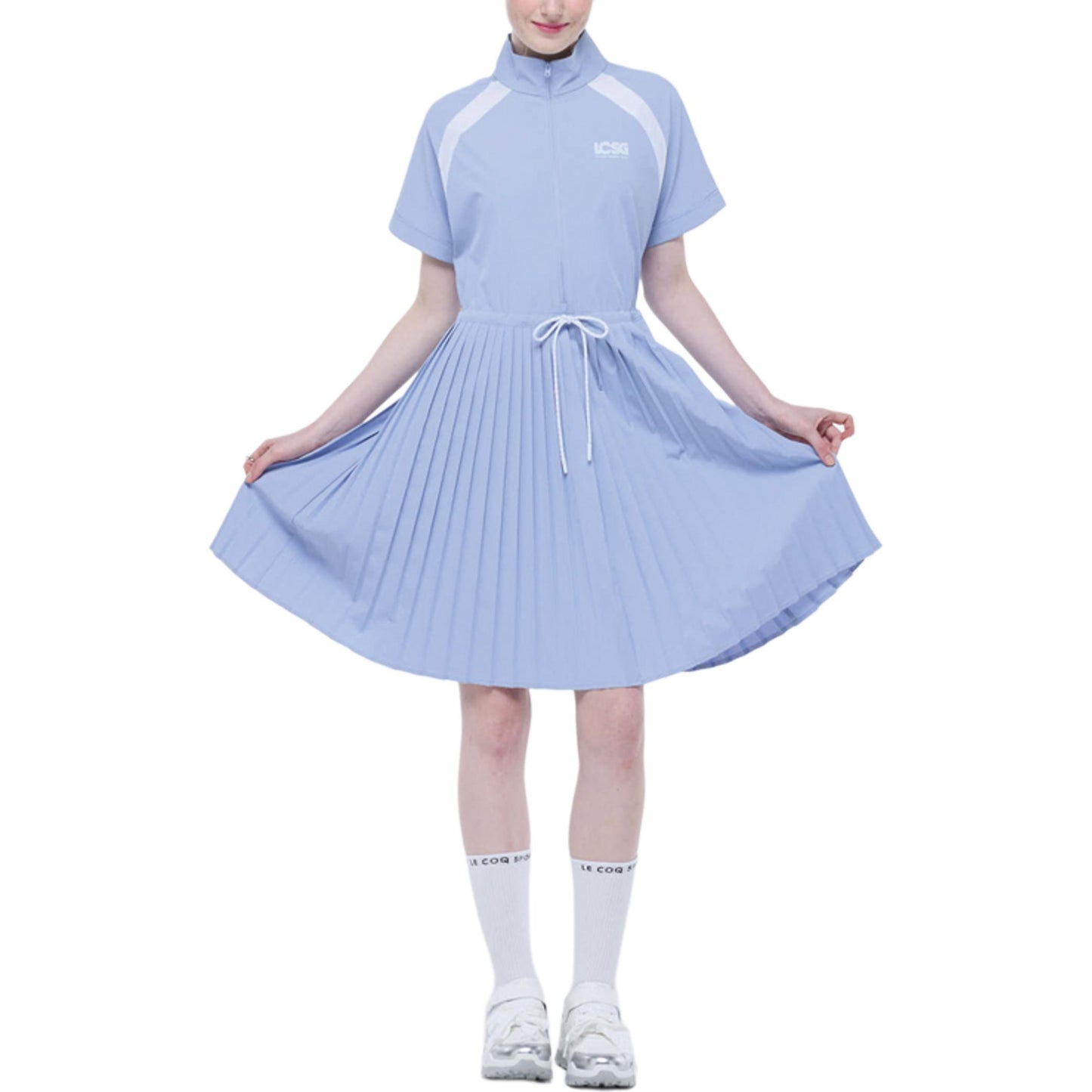 Ayollar uchun Le Coq Sportif ko'ylagi