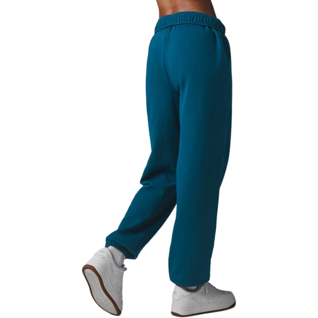 Alo Yoga ayollar sport shimlari