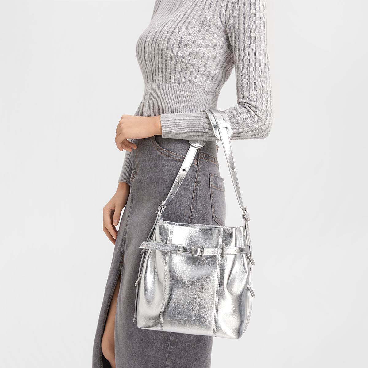 Сумка женская Charles&Keith Simple Commuter Bucket S - Boxette Shop