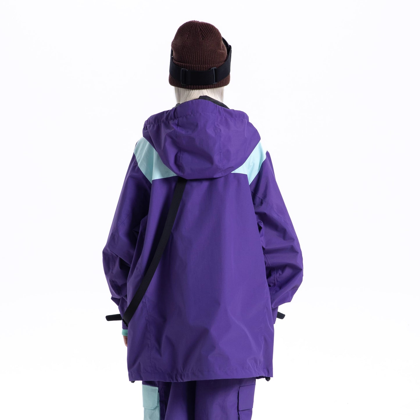 TRIP&amp;CO chang'i kostyumi