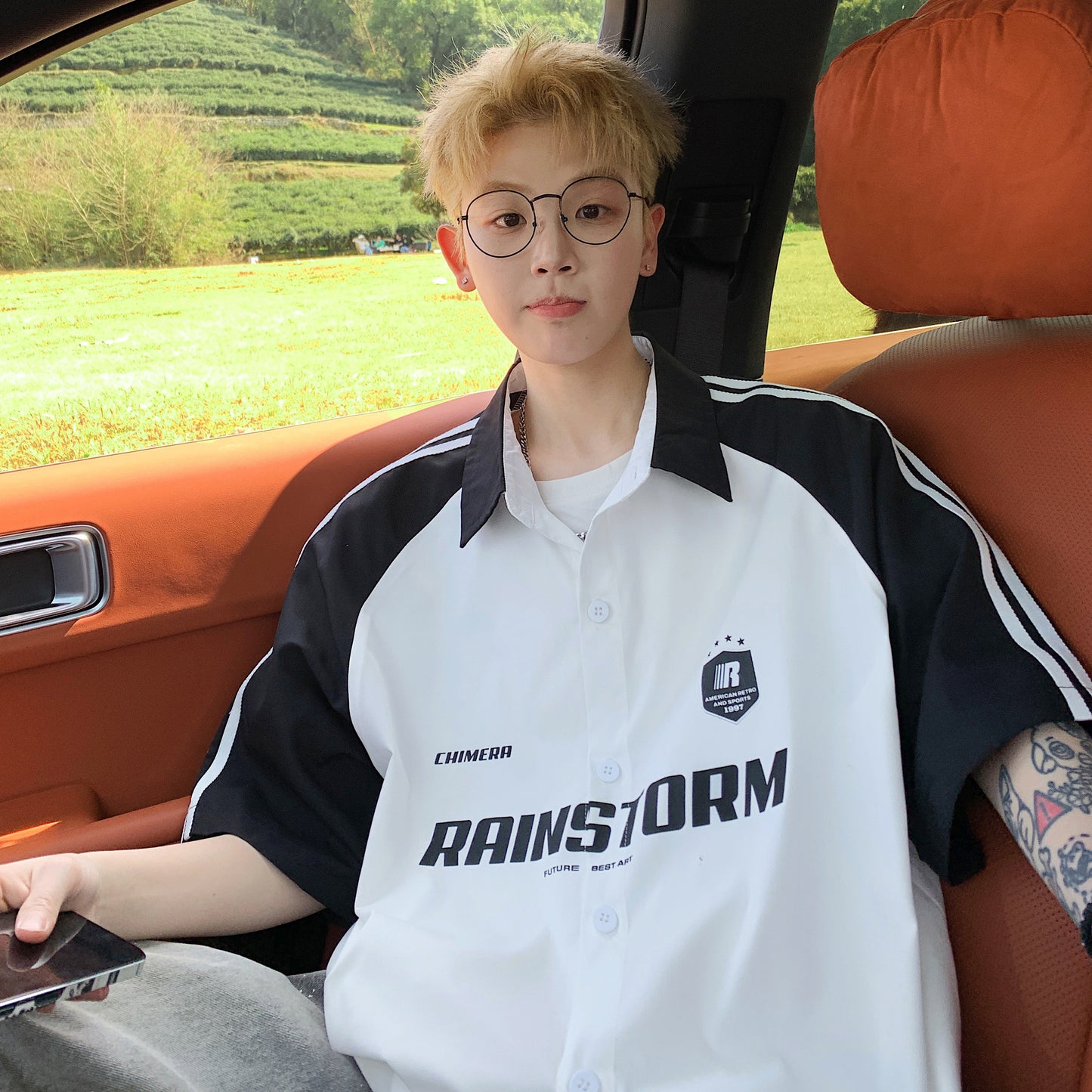 Paddy Julia Amerika ko'cha yo'l-yo'l harflari lapel kiritilgan yelka bo'sh tasodifiy sayohat qisqa yengli ko'ylak erkaklar va ayollar bir xil