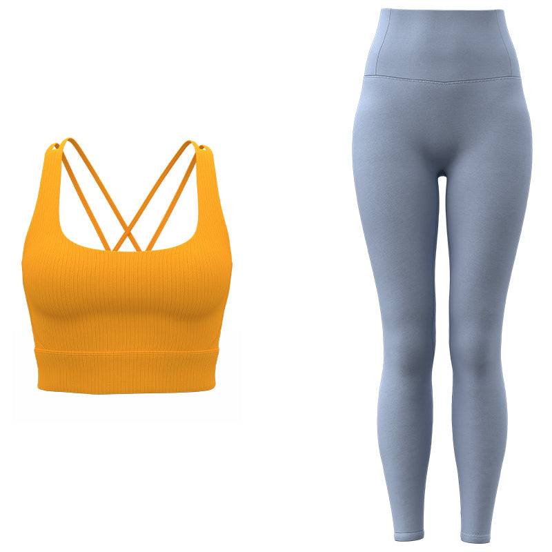 FARO ayollar sport kostyumi