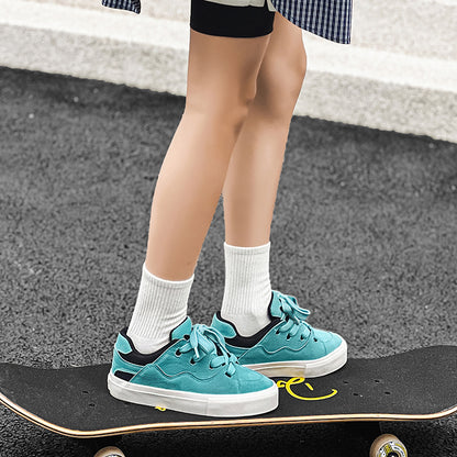 Vanssi krossovkalari