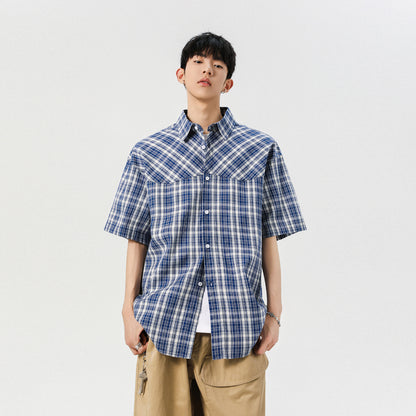 Balog'atga etmagan yaponiyalik Igoi har kuni bir xil modeldagi erkaklar va ayollarning qisqa yengli ko'ylaklari