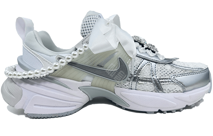 Кроссовки Nike V2K Run - Boxette Shop