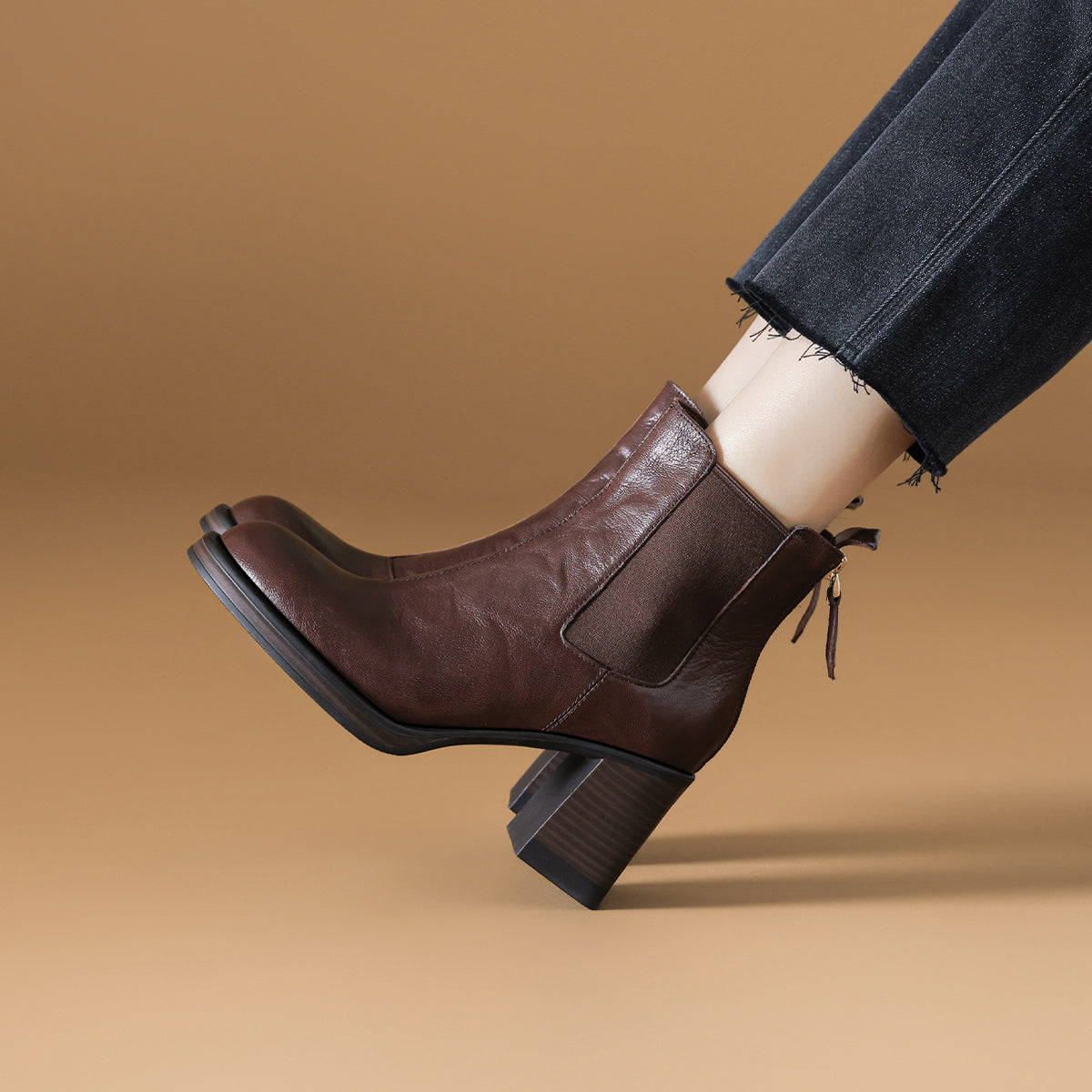 Rosa Bianca Chelsea vintage ayollar etiklari