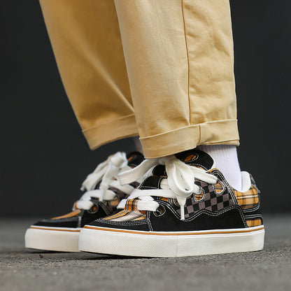 Vanssi krossovkalari