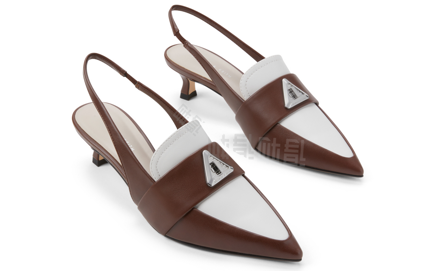 Charlz va Keyt ayollar poyabzali