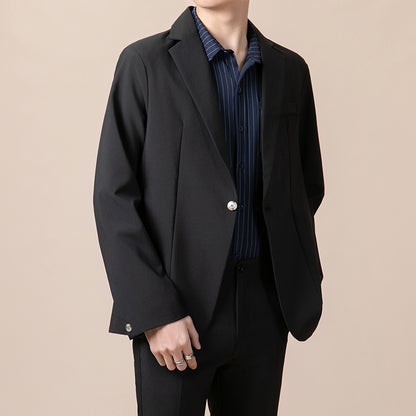 Anti-ofis trendining koreyscha versiyasi erkaklarning kichkina toplari chiroyli bo'sh Gonkong uslubidagi ko'ylagi erkaklar ko'p qirrali kundalik kostyumi engil hashamatli kostyum erkaklar modellari