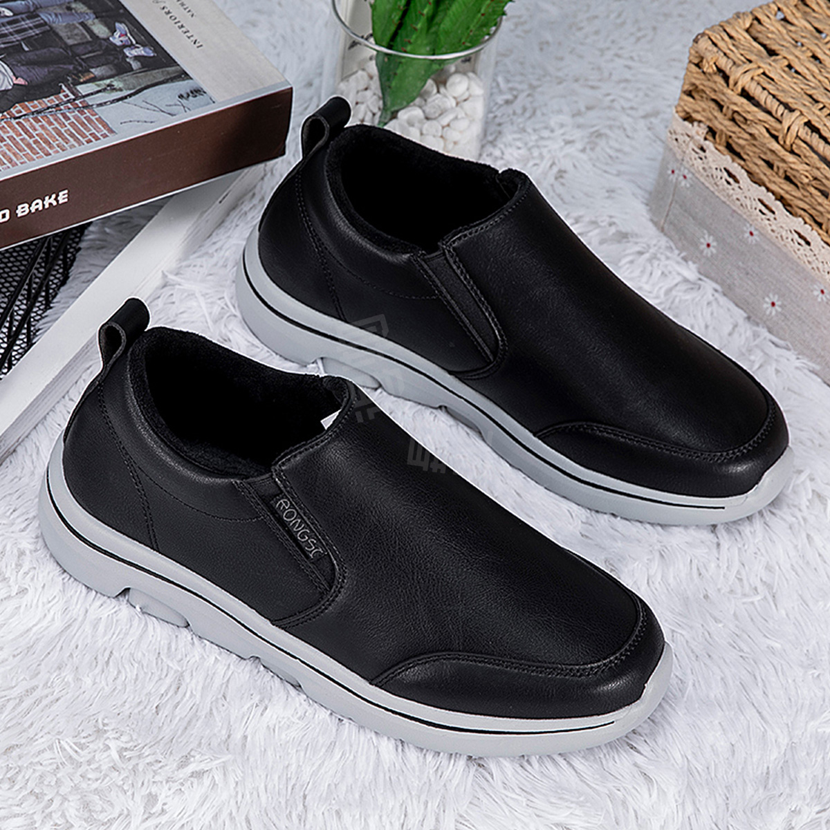 RONGSHI erkaklar poyabzali