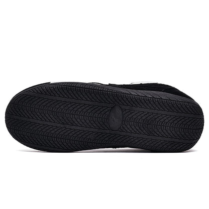 AAA 1955-yildan beri krossovkalar