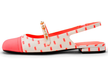 Charlz va Keyt ayollar poyabzali