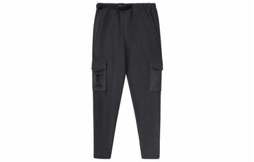 New Balance erkaklar uchun ko‘p cho‘ntakli elastik sport shimlari qora