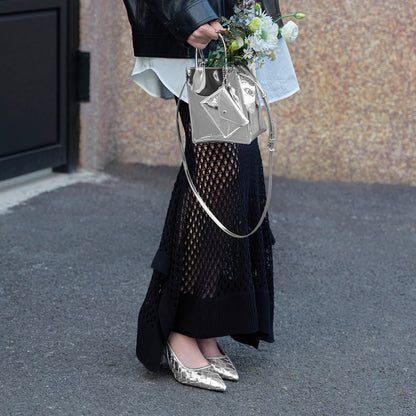 Charlz va Keyt ayollar poyabzali