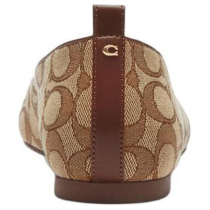 Ayollar uchun murabbiy poyabzali