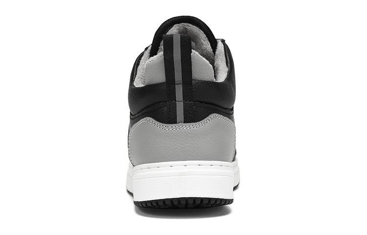 Кроссовки Warrior