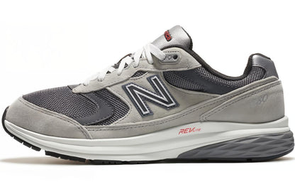 New Balance 880 seriyali "Gun Metal" krossovkalari