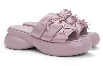 Шлёпанцы женские Charles&Keith ck