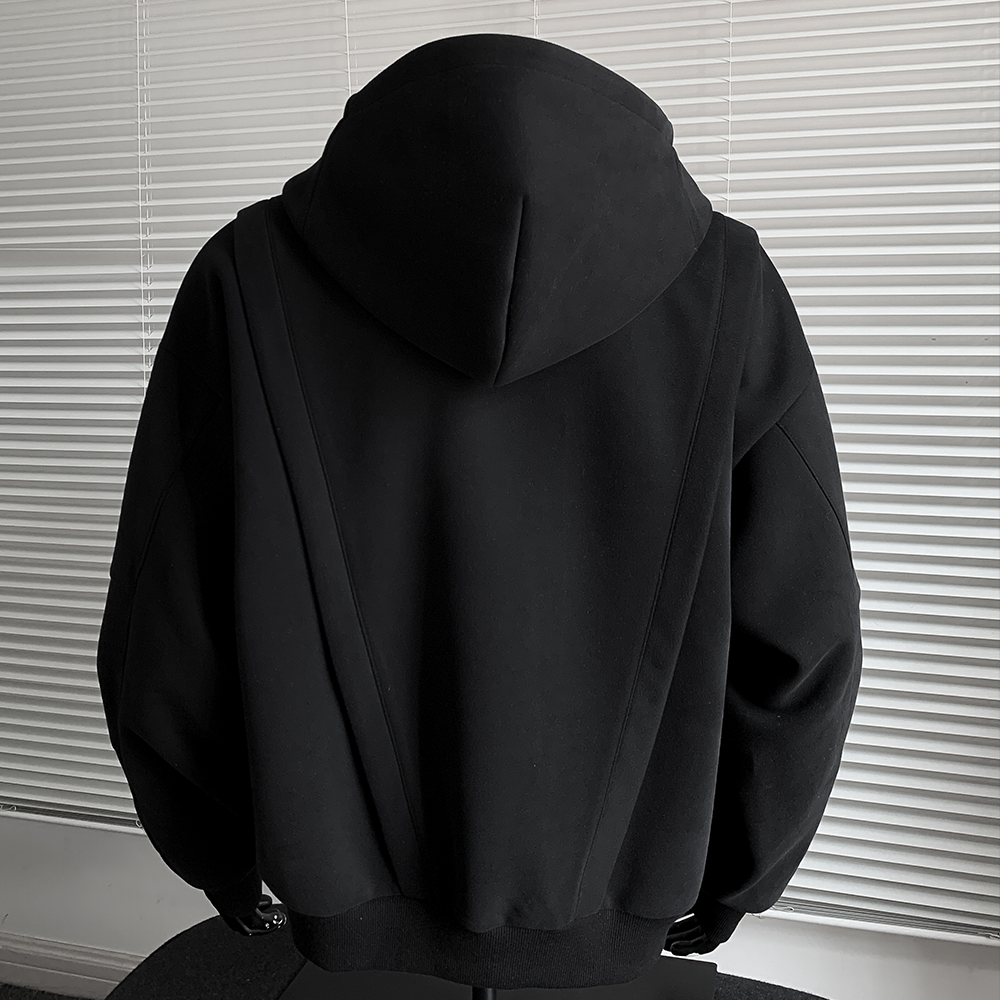 Erkaklar uchun kapshonli Pal Ongaco