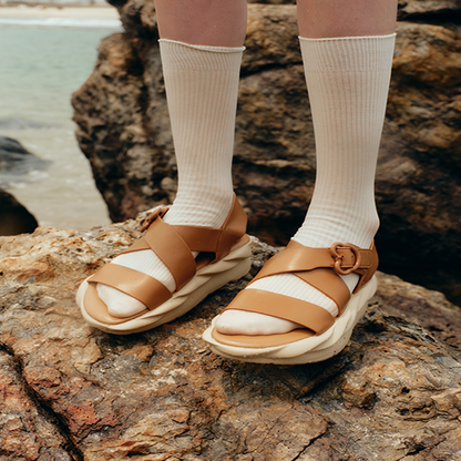 Teenie Weenie ayollar sandallari