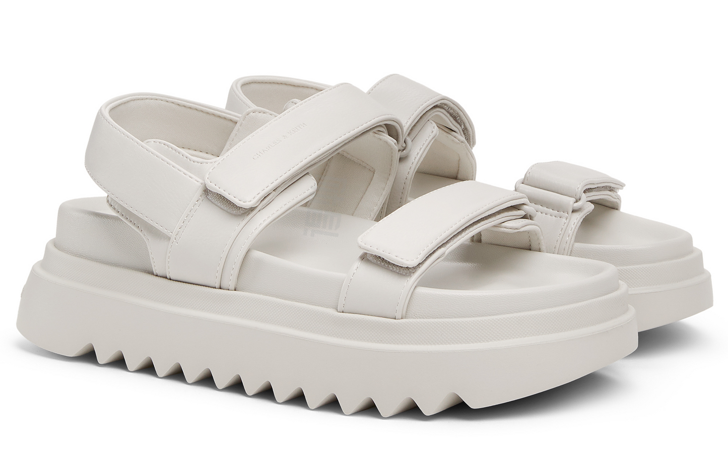 Charlz va Keyt ayollar sandallari