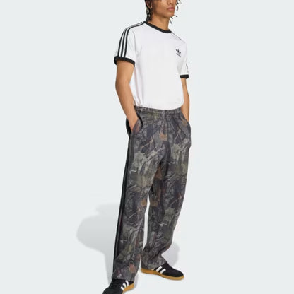 Adidas Originals SS25 Camo erkaklar trek shimlari