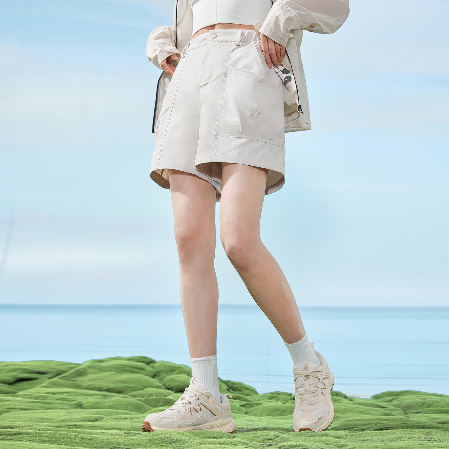 Ayollar uchun tuya shortilari