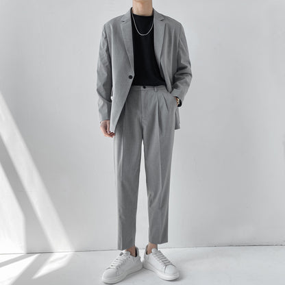 Johnhollis erkaklar kostyumi