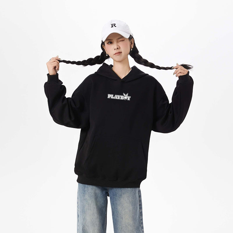 Playboy Amerika bo'shashmasdan yuzlab trend pullover kozok bir xil modellar bilan erkaklar va ayollar