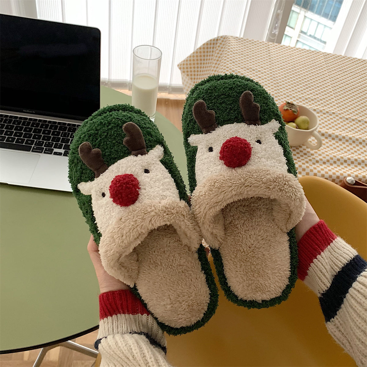 Тапочки Рождественские плюшевые