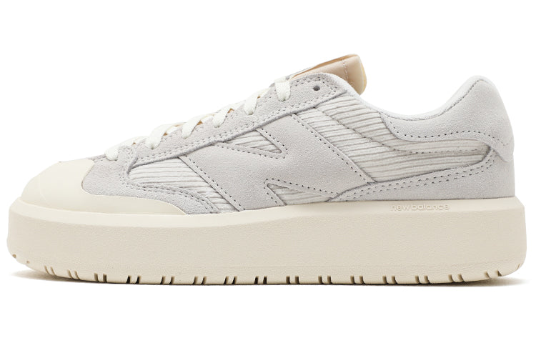 New Balance NB 302 zamshli engil va qulay kul rangdagi kam qavatli Uniseks shortilar