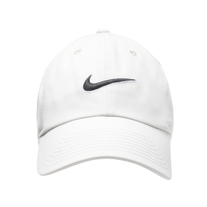 Nike qalpoqchasi