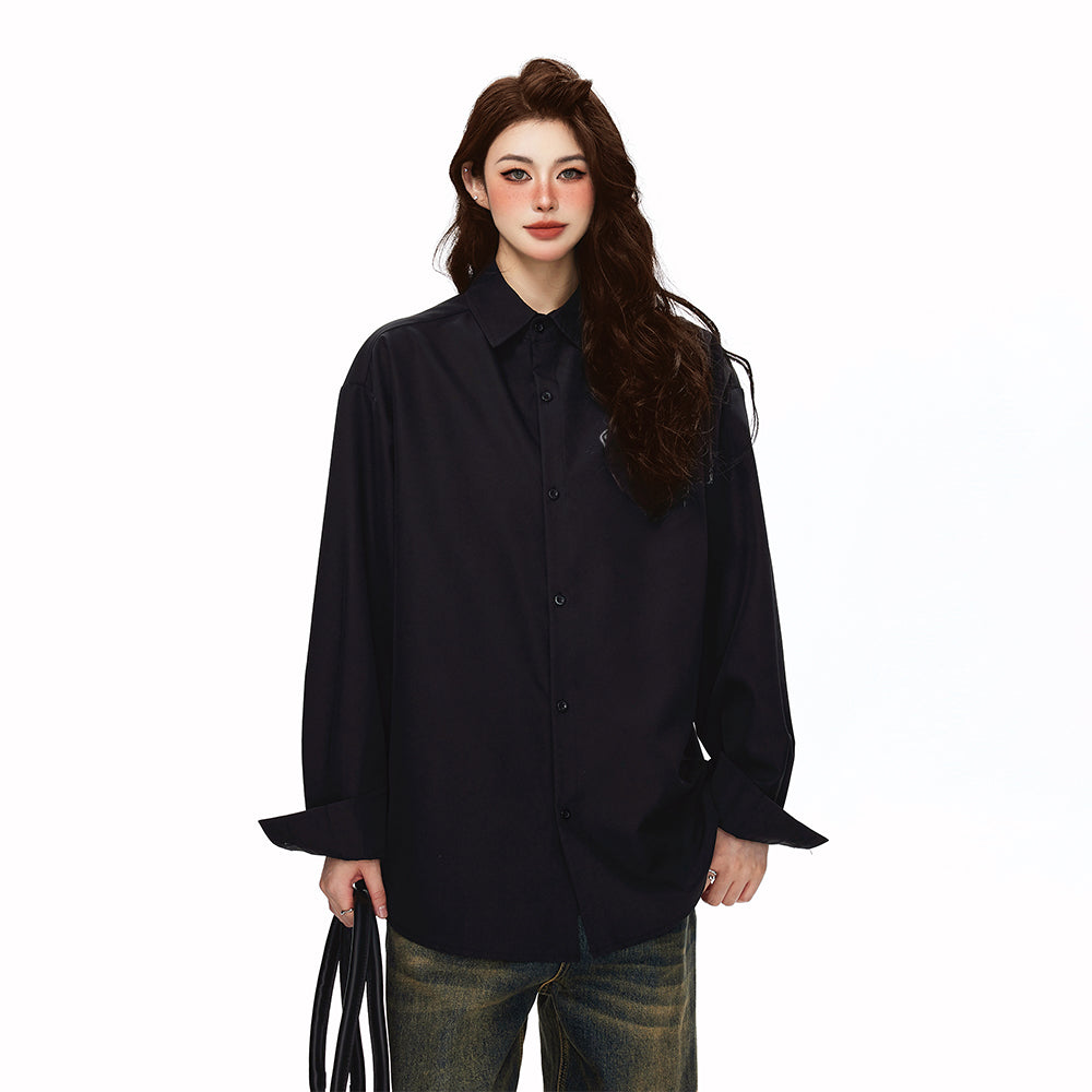 Pal ongaco pal ongaco Amerika yuqori ko'cha asosiy modellari oddiy sof paxta tanasi harflari brend logotipi bosma erkin tasodifiy universal koreys tekis rangli lapel uzun yengli ko'ylaklar bir xil modellar bilan erkaklar va ayollar