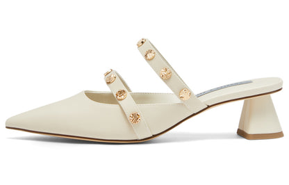 Charlz va Keyt ayollar poyabzali