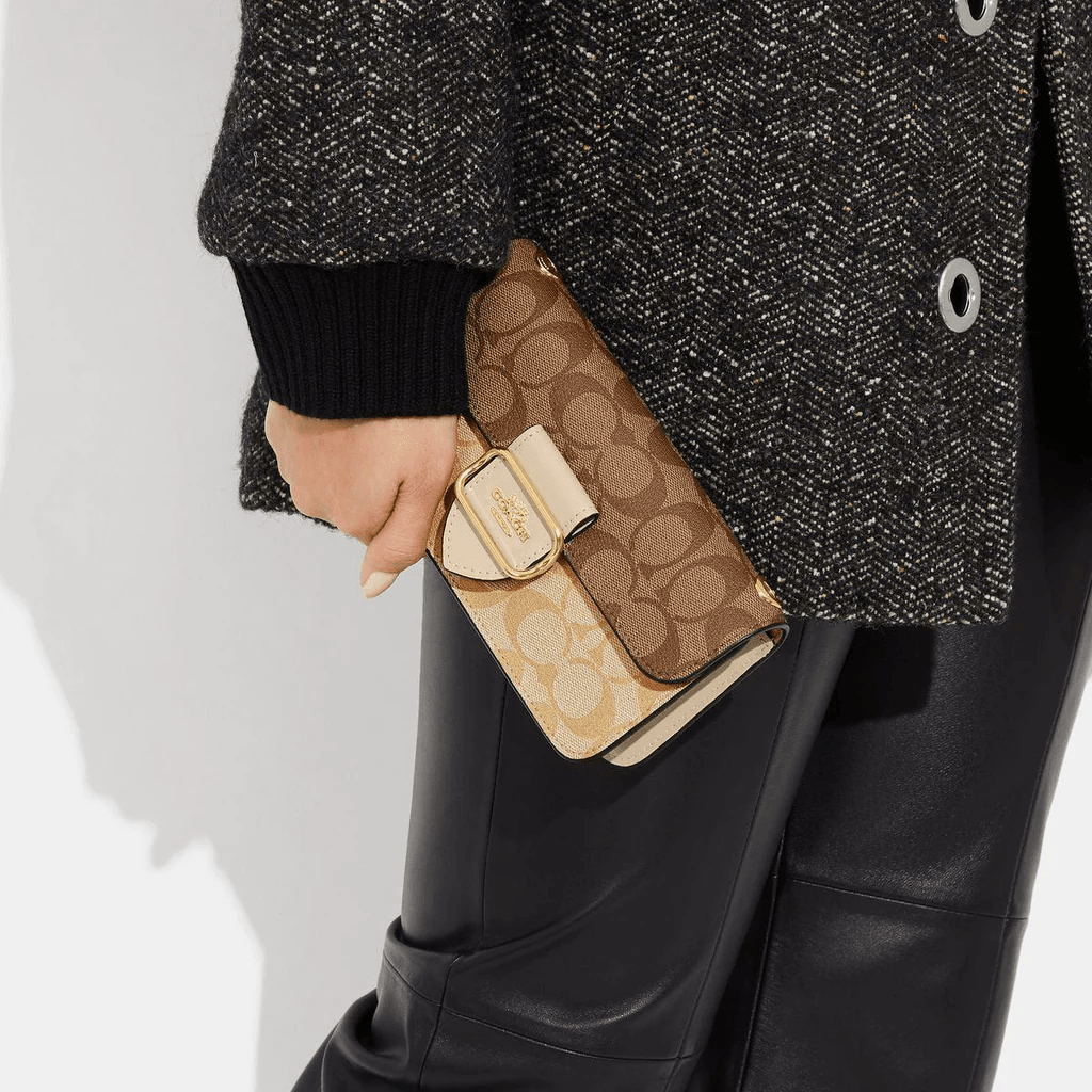 Сумка женская Coach Morgan 20 Classic Old Flower Buckle - Boxette Shop