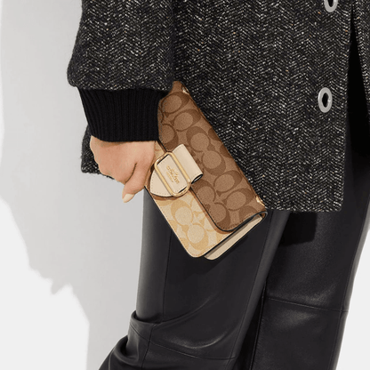 Сумка женская Coach Morgan 20 Classic Old Flower Buckle - Boxette Shop